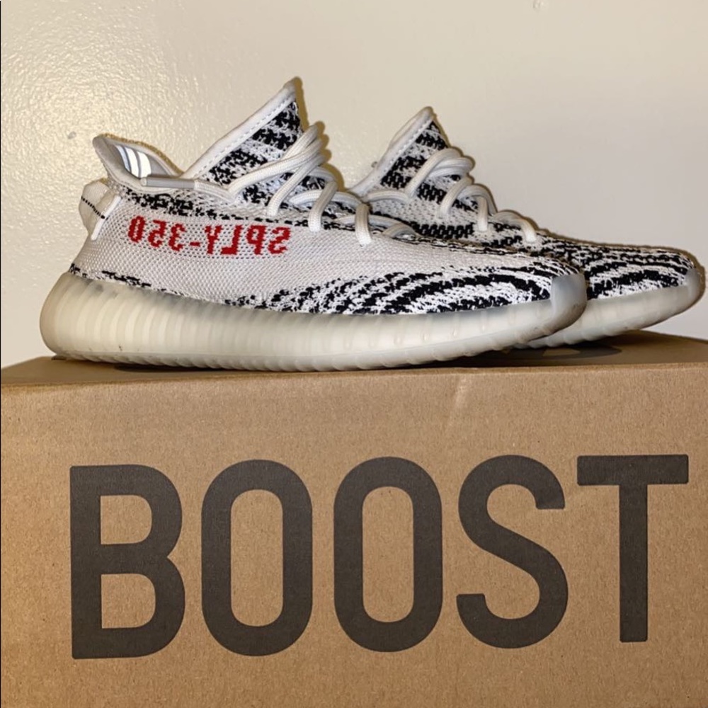 Yeezy Boost 350 V2